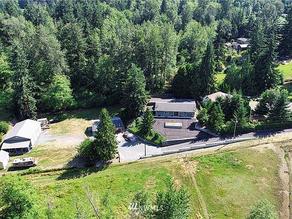 3rd image of 19331 26th Ave NW