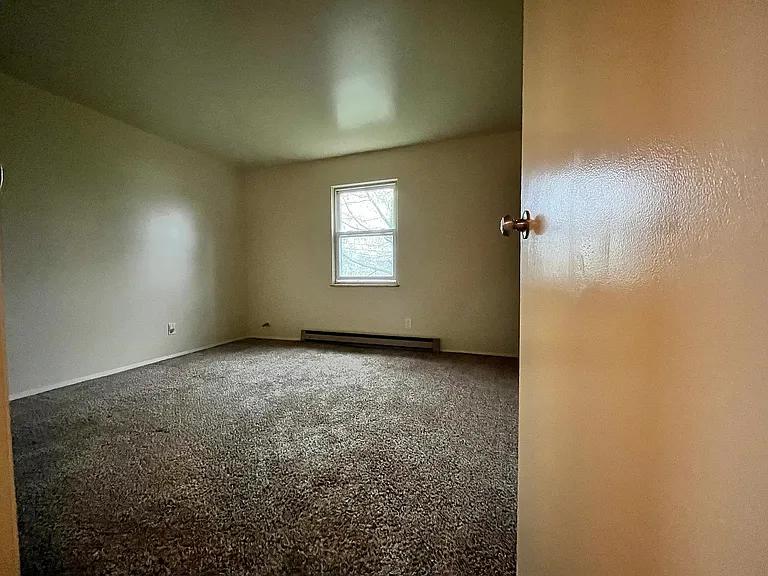 5271 Hester Rd #4 — Photo 10