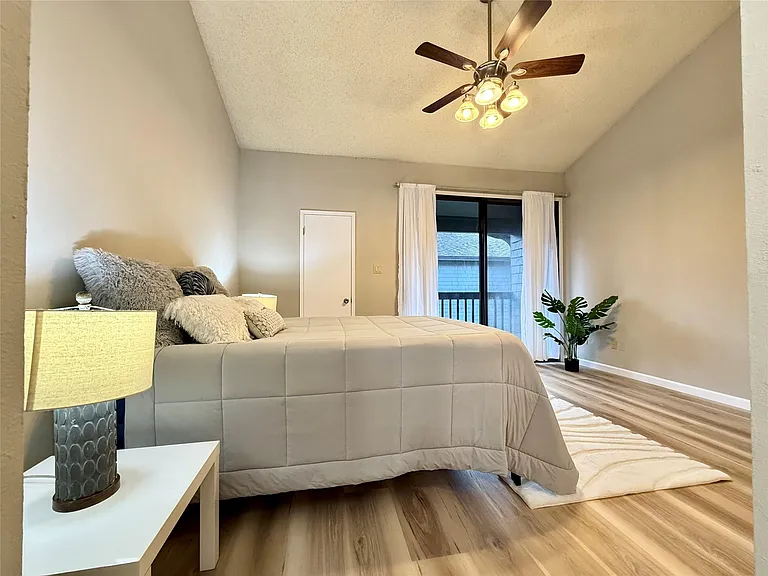 7122 Wood Hollow Dr #106 — Photo 14