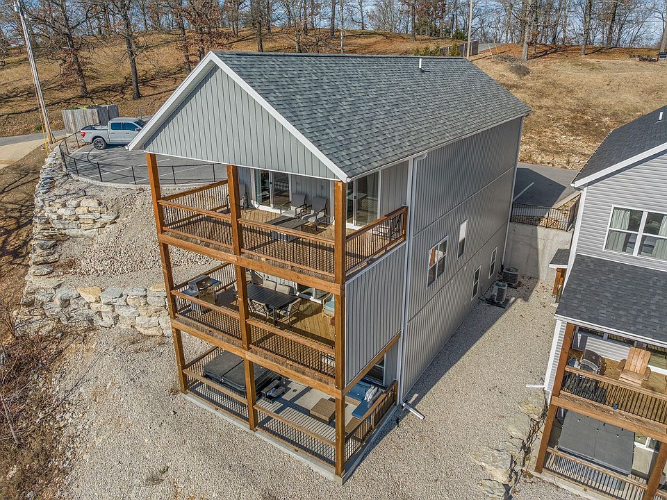 back of lodge