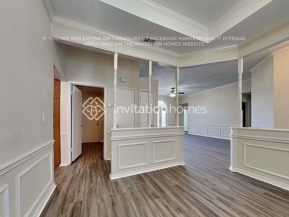 5th image of 5301 Hollow Bend Ln