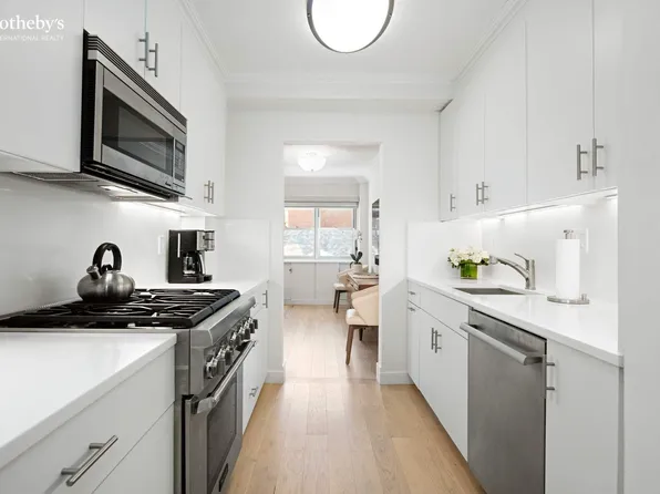 40 East 78th Street image 3 of 9