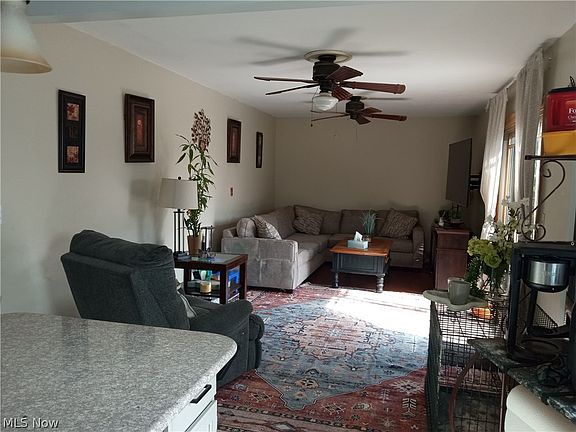 4th image of 13578 Foxcroft Dr