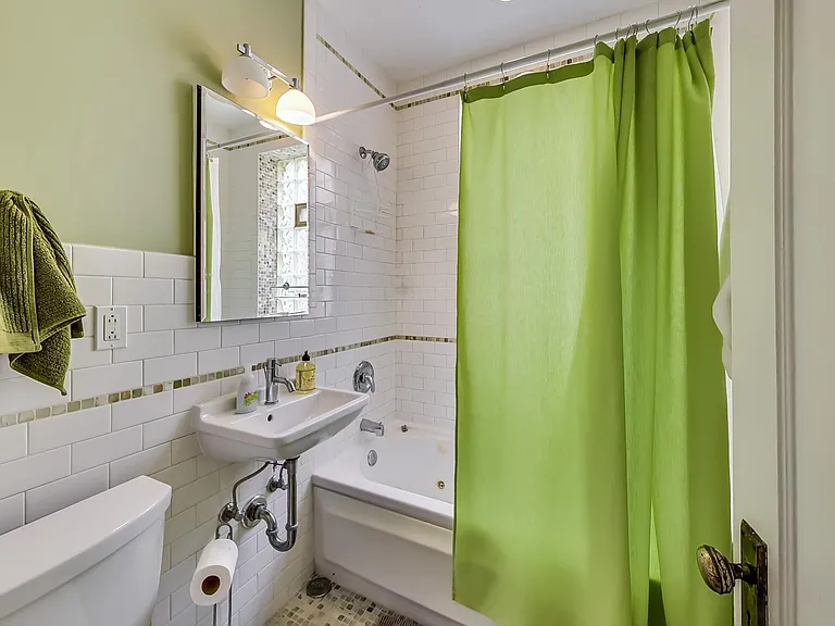 2646 Ewing Ave #1 — Photo 15