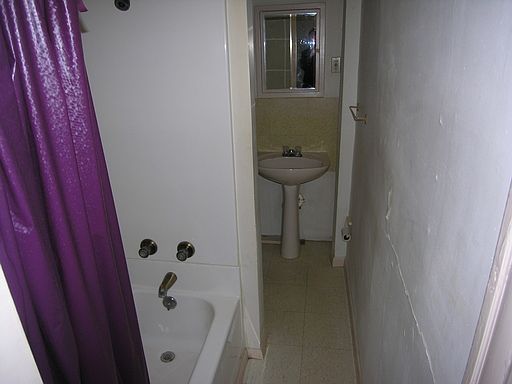 5th image of 1130 Grand Ave