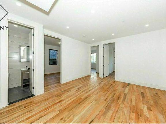 2nd image of 1603 Lincoln Pl #2K