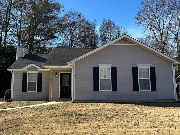 200 Jasmine Dr, Alabaster, AL 35007