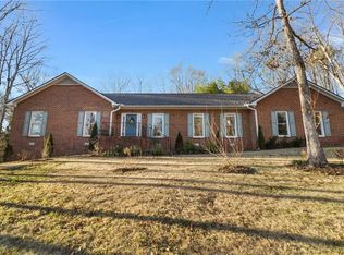 1031 Barnett Pl, Athens, GA 30605