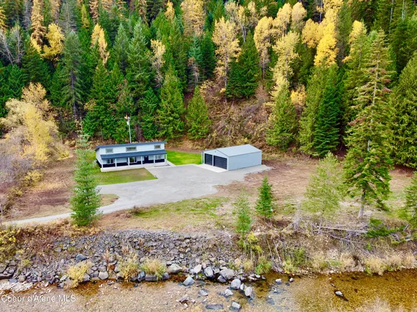 1303 Pellens Rd, Pinehurst, ID 83850