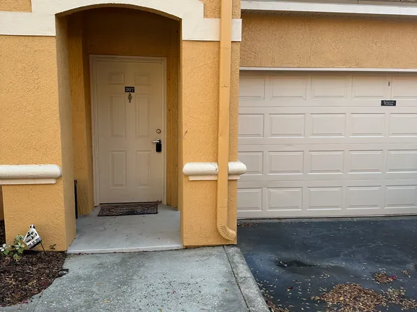 8819 Villa View Cir Unit 207, Orlando, FL 32821