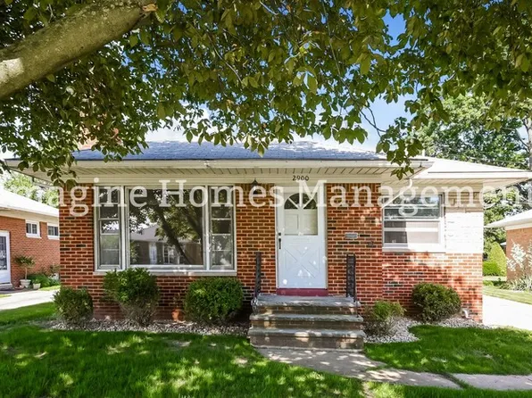 2900 Dale Ave, Rocky River, OH 44116