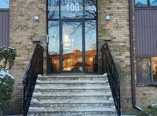 124 Wood Mill Dr #124, East Windsor, NJ 08512