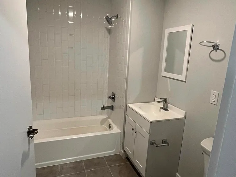 159 12th Ave #1 — Photo 5