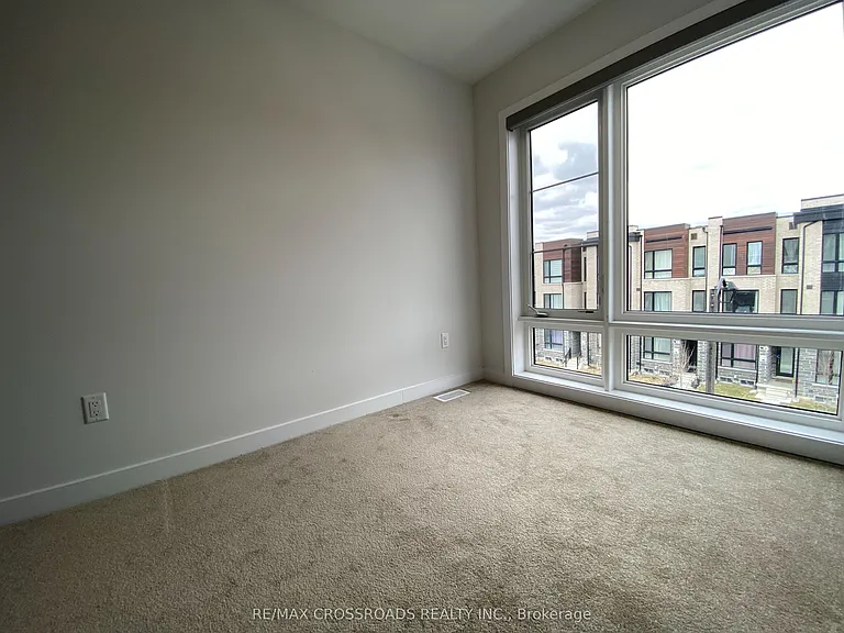 68 Stauffer Cres — Photo 28