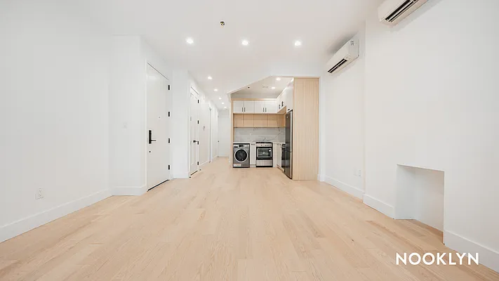 Rented by Nooklyn NYC LLC | media 23