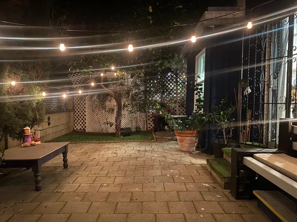 8828 Harratt St, West Hollywood, CA 90069