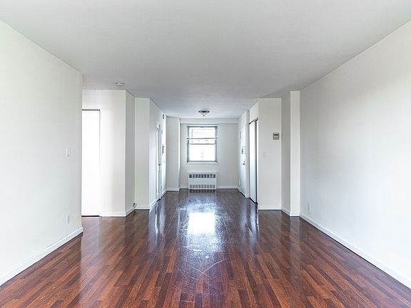 4th image of 104-40 Queens Blvd APT 7D