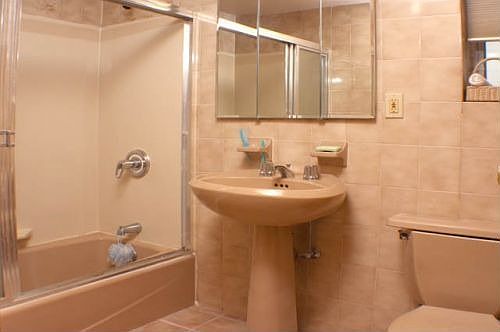 5th image of 2338 E 23rd St