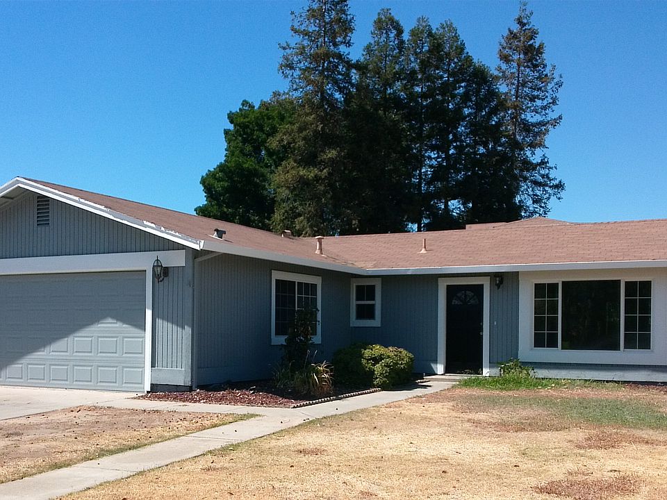 1st image of 665 Curran Dr