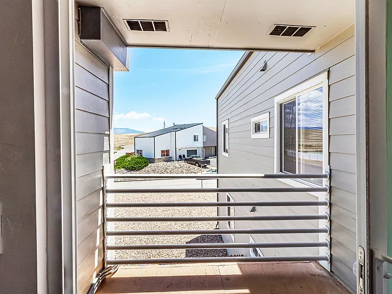 109 Anna Ct — Photo 13