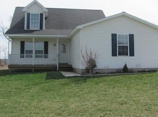 6125 Amanda Dr, Eaton Rapids, MI 48827