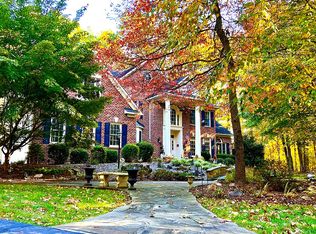 22167 Woodwinds Dr, Leesburg, VA 20175