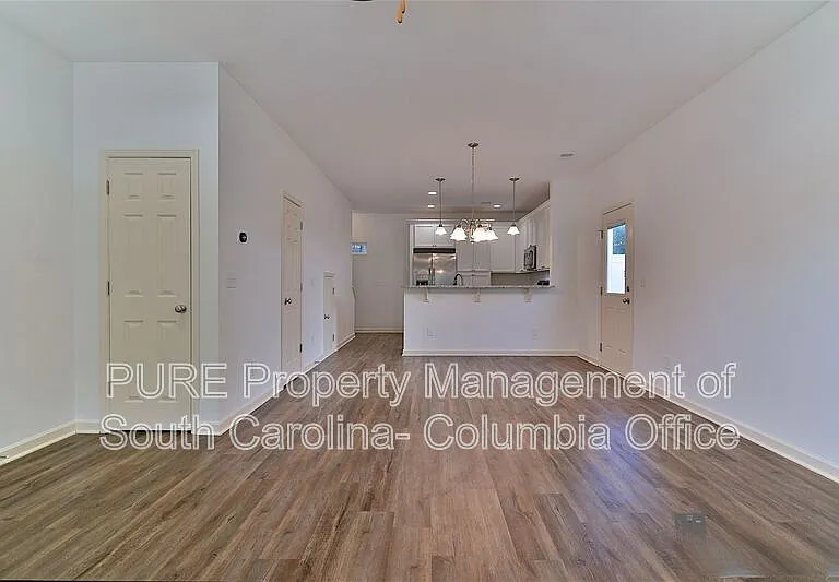 536 Idlewood Park Dr — Photo 5