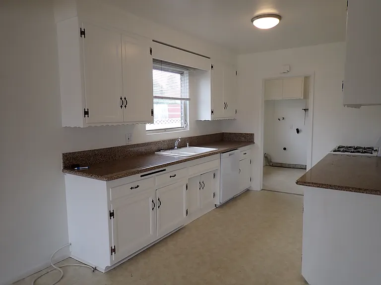 6131 Choctaw Dr — Photo 5