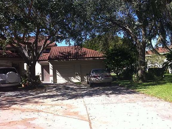 2nd image of 965 NW 93rd Ave
