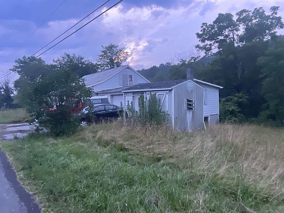 3rd image of 357 Swartz Valley Rd