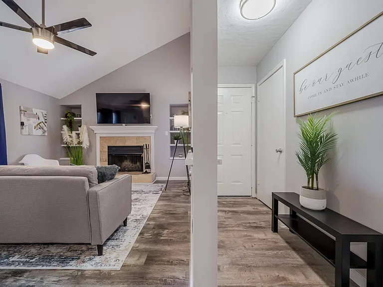 124 Elm Ave SE #3C — Photo 4