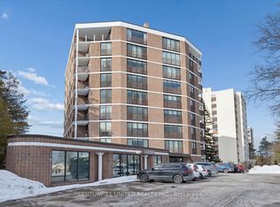 885 Clonsilla Ave #504, Peterborough, ON K9J5Y2