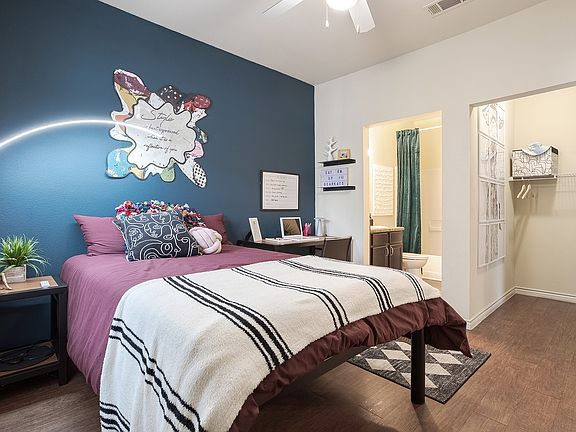 5th image of 3019 Sam Houston Ave #2-1696