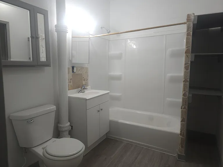 1225 Cherry St — Photo 14