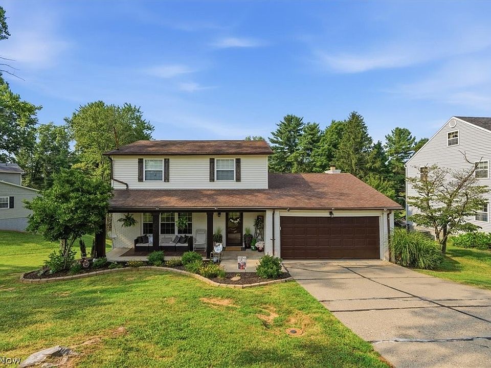 1st image of 12 Valley View Dr