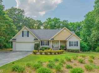 374 Homestead Rd, Hartwell, GA 30643