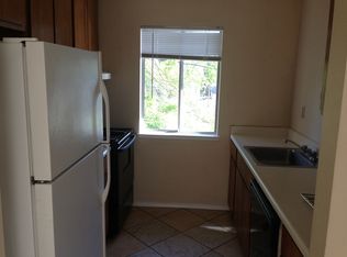 1920 E 20th St APT 7, Oakland, CA 94606