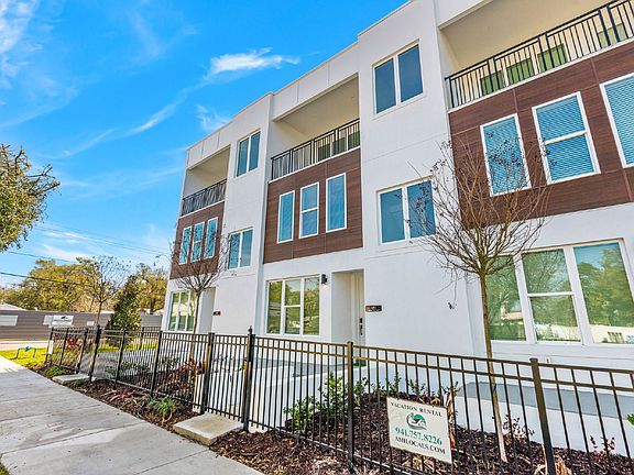 3rd image of 120 E Gladys St #6