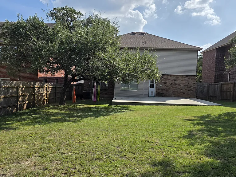 847 Quitman Oak — Photo 44