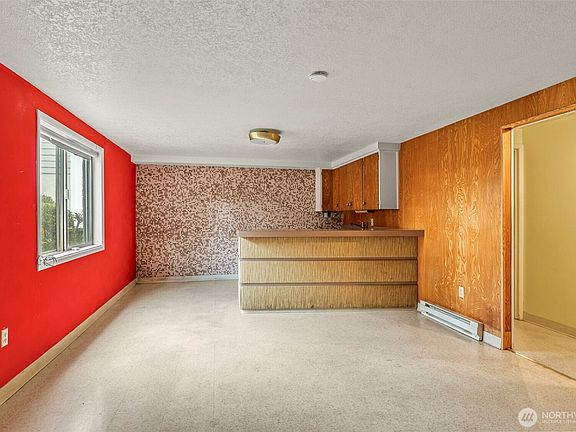 5th image of 1241 Spruce Street