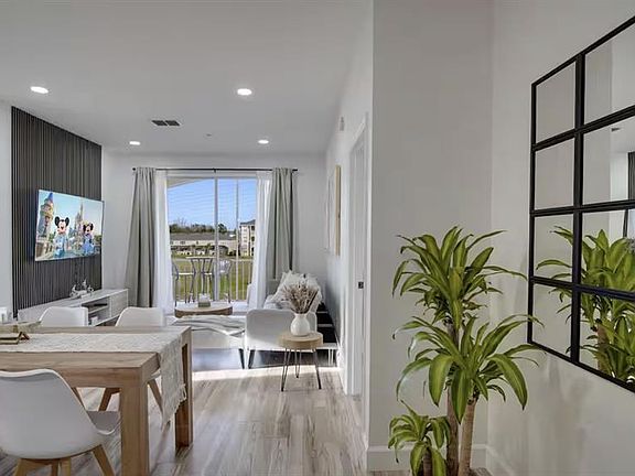 5th image of 8103 Coconut Palm Way APT 203
