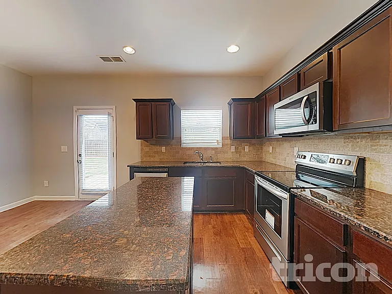 283 Pernell Dr — Photo 11