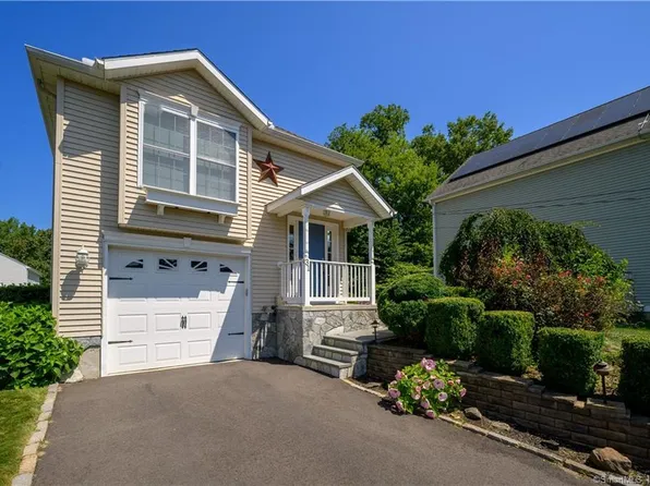 31 Chapin Avenue, Waterbury, CT 06708