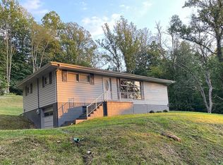 635 Boyce Rd, Grafton, WV 26354