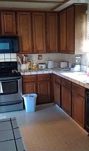 4th image of 6011 Welch Ave