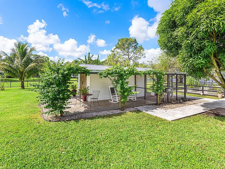 11173 Manatee Ter — Photo 11