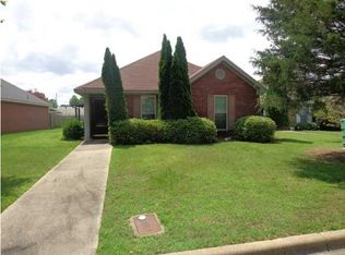 119 Doss Ct, Prattville, AL 36066