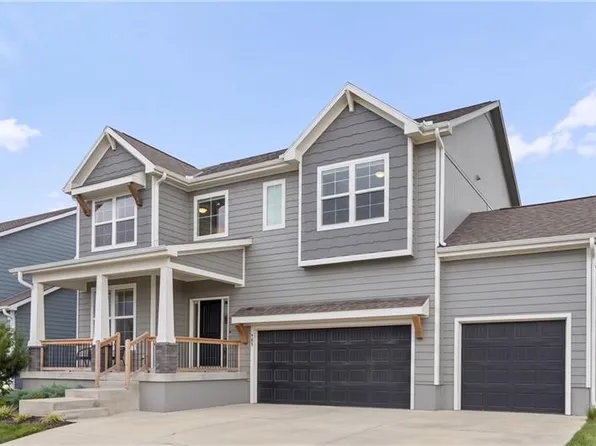 500 SW Brummel Rd, Lees Summit, MO 64081
