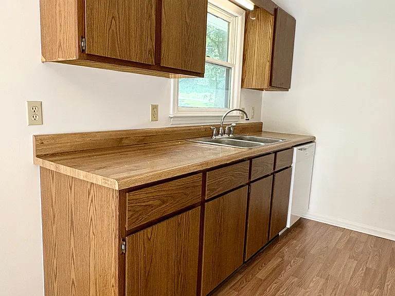 90 Providence Rd #A — Photo 7