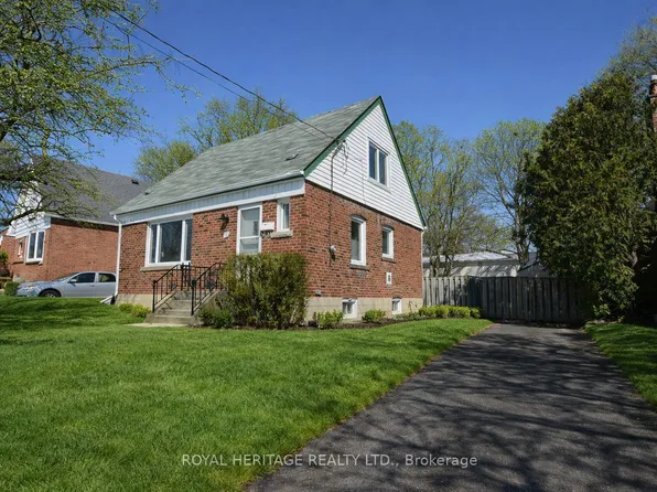 17 Kingswell Cres, Toronto, ON M1L 3E2